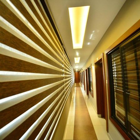 Hotel Priya Kottakkal 外观 照片