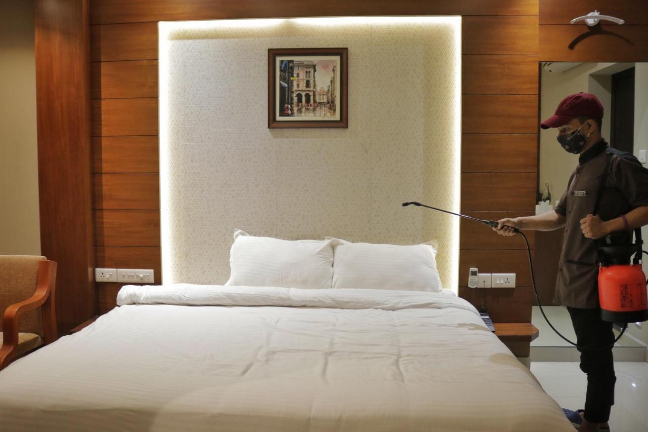 Hotel Priya Kottakkal 外观 照片