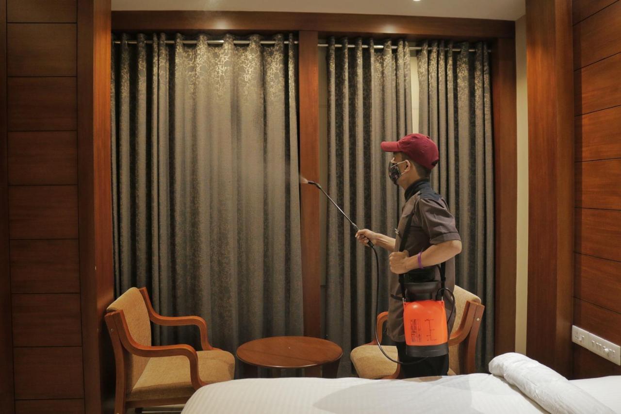 Hotel Priya Kottakkal 外观 照片