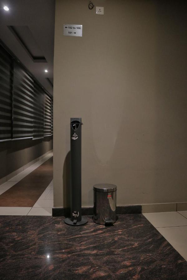 Hotel Priya Kottakkal 外观 照片