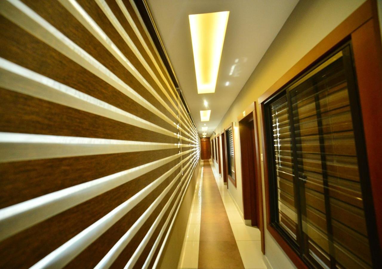 Hotel Priya Kottakkal 外观 照片